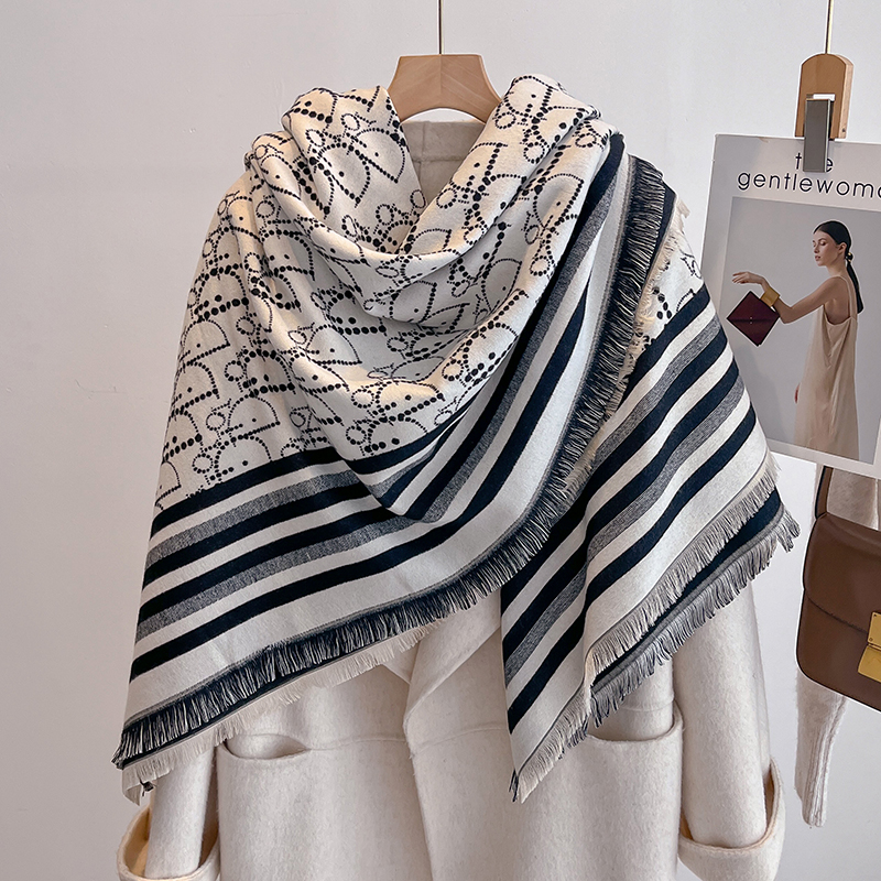 Elegant Striped Design Scarf I – обзор и цена Woven Scarf Blanket