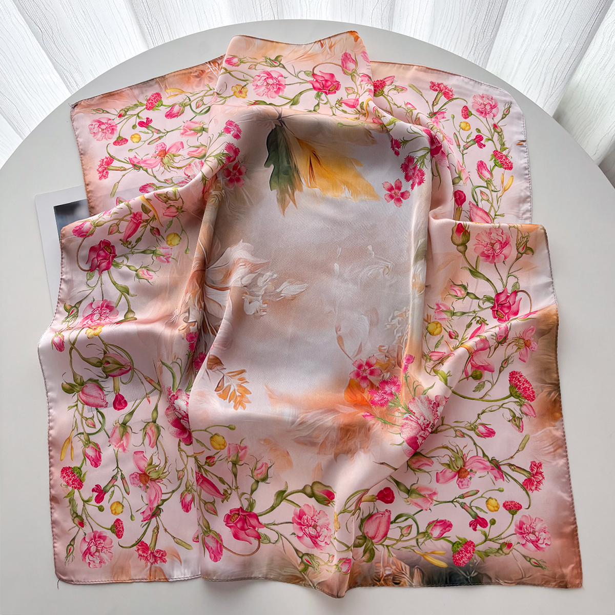Luxury Square Scarf For Women  – обзор и цена Scarf Silk Square