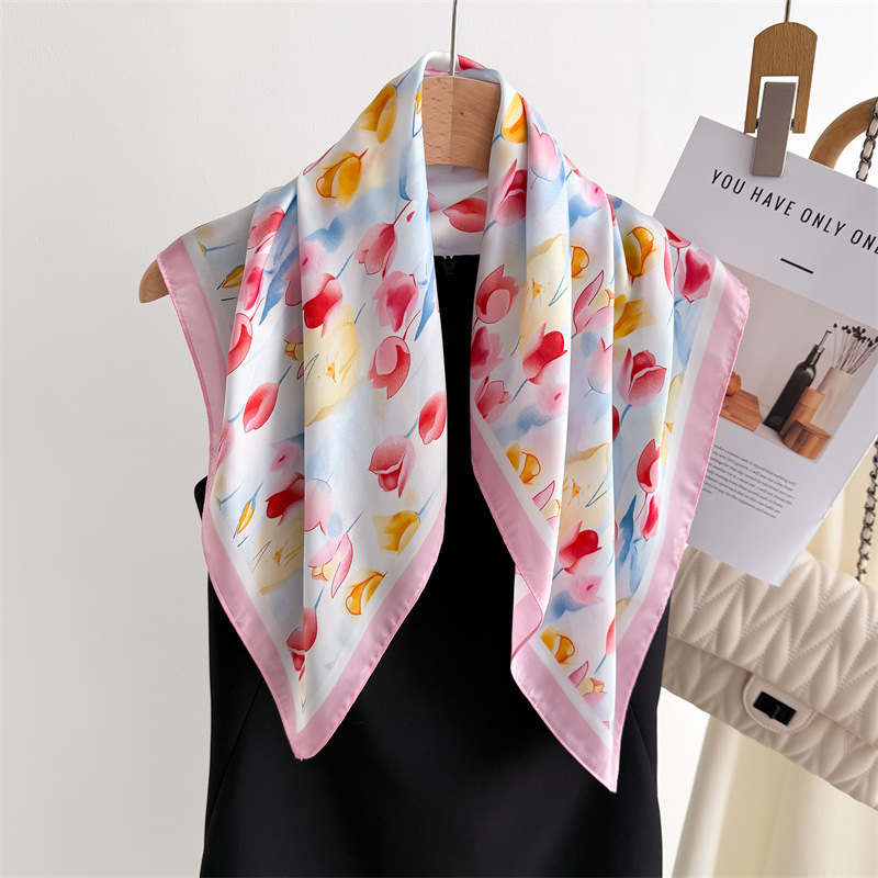 Luxury Printed Square Scarves  – обзор и цена Scarf Silk Square