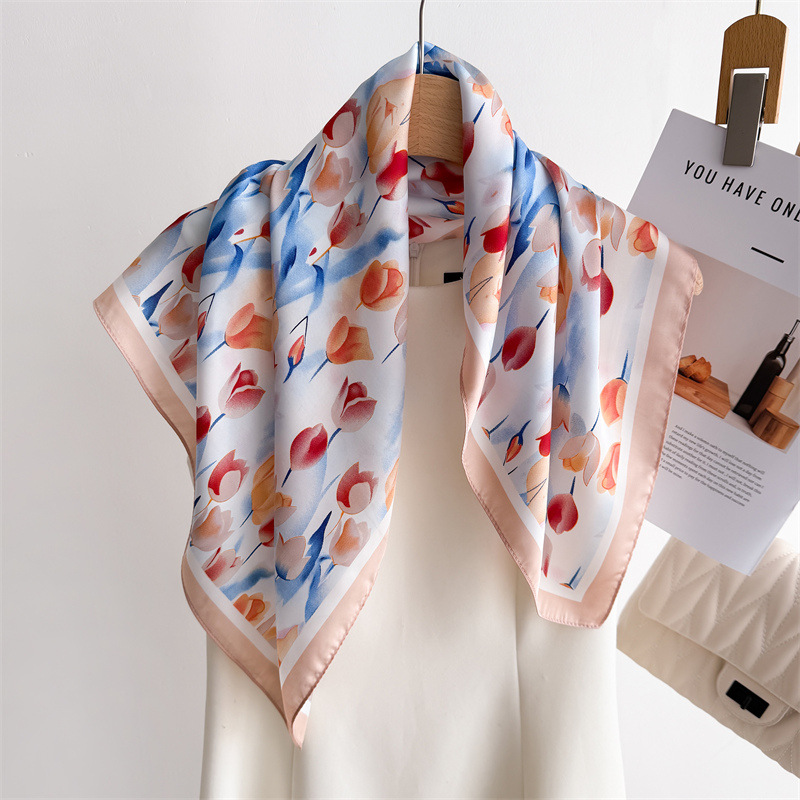 Luxury Printed Square Scarves  – обзор и цена Scarf Silk Square